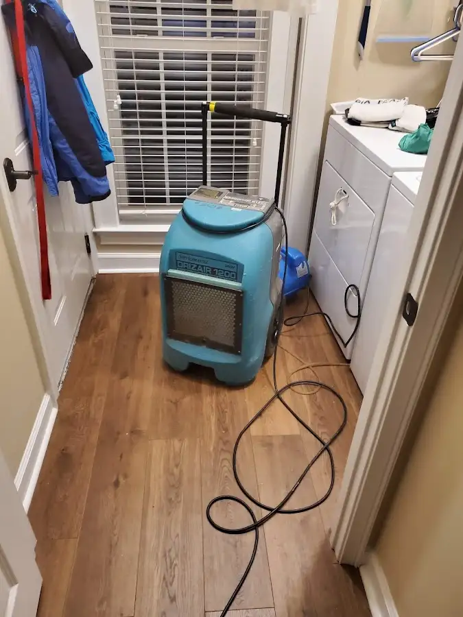 Commercial dehumidifier deployed for Crawl Space Restoration in Yorkville